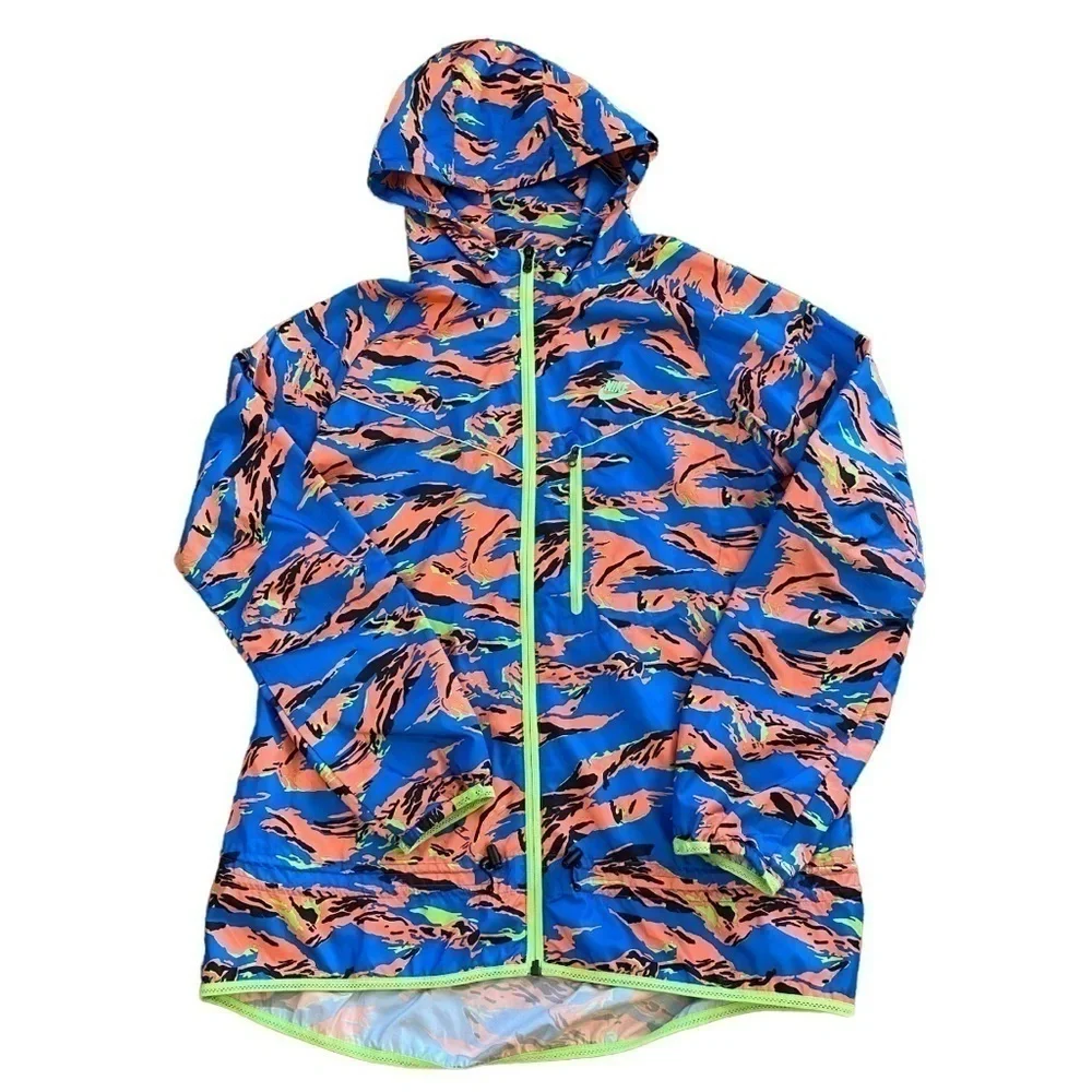 Nike Women's Packable Camouflage Trail Running Jacket